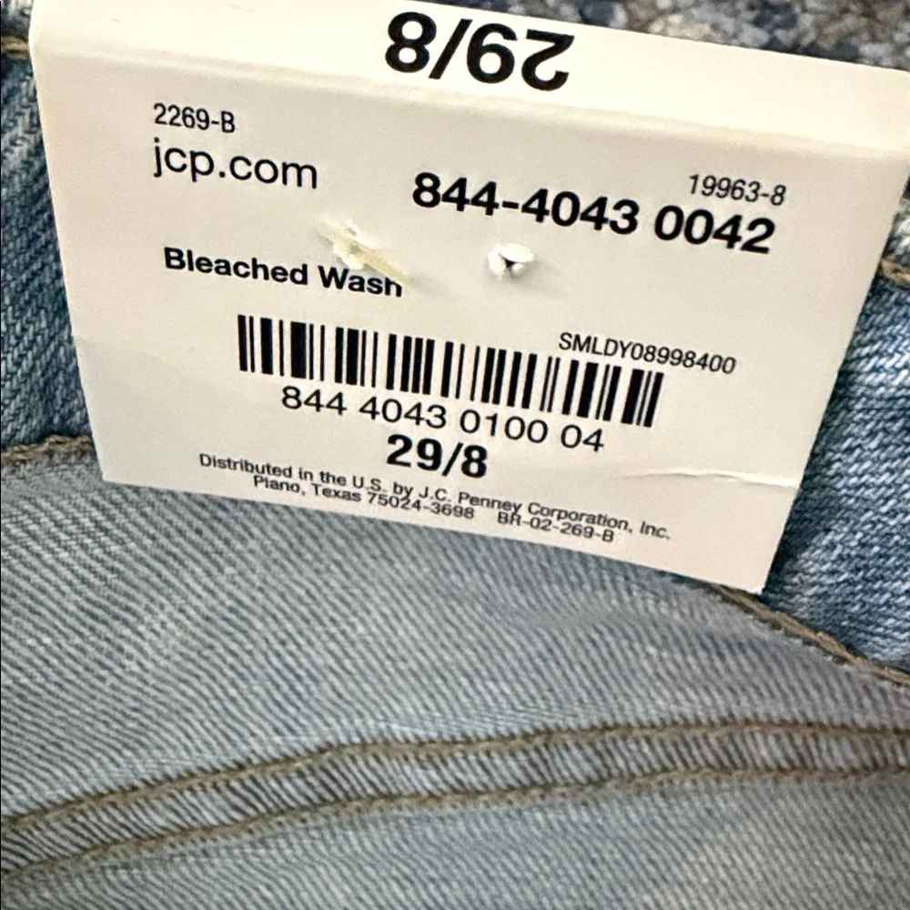 a.n.a Light Wash Denim Pencil Skirt - Picture 3 of 3